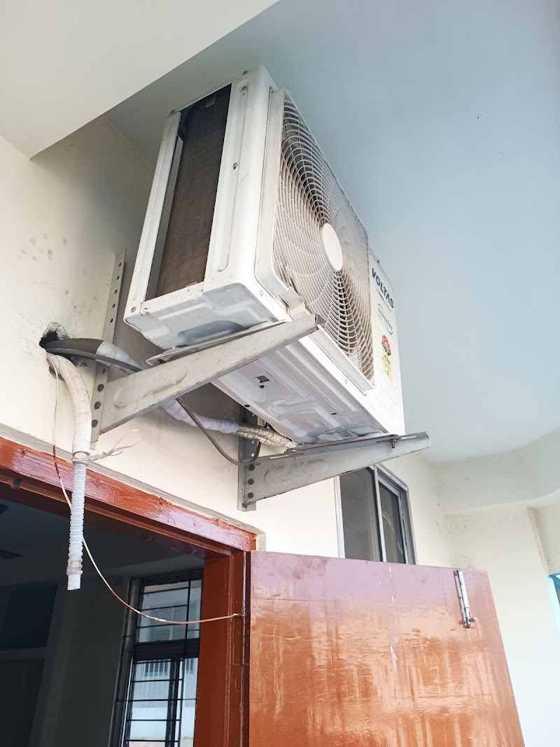 Ac quick cooling center installation 800/- - AC Service in Chandan Nagar, Guwahati