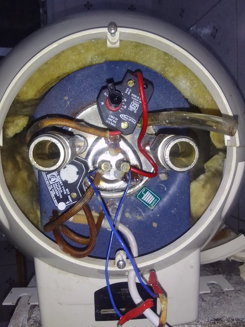 AC Service & Repair Near by kahilipara,ganeshguri Guwahati - AC Service in Kahilipara, Guwahati