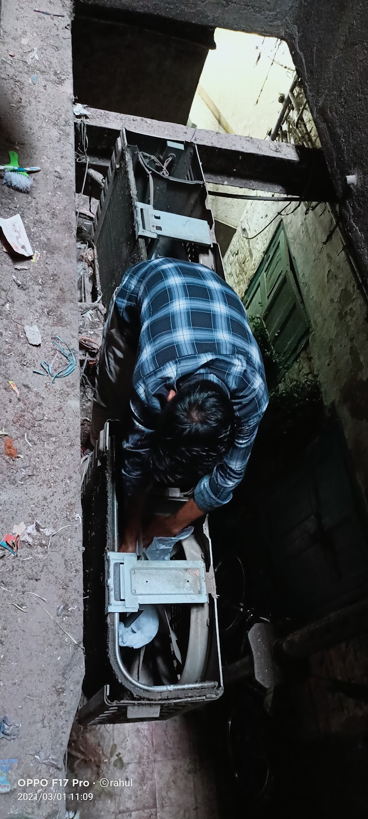 Accurate Refrigeration - AC Service in Haji Md. Mohsin Square, Kolkata