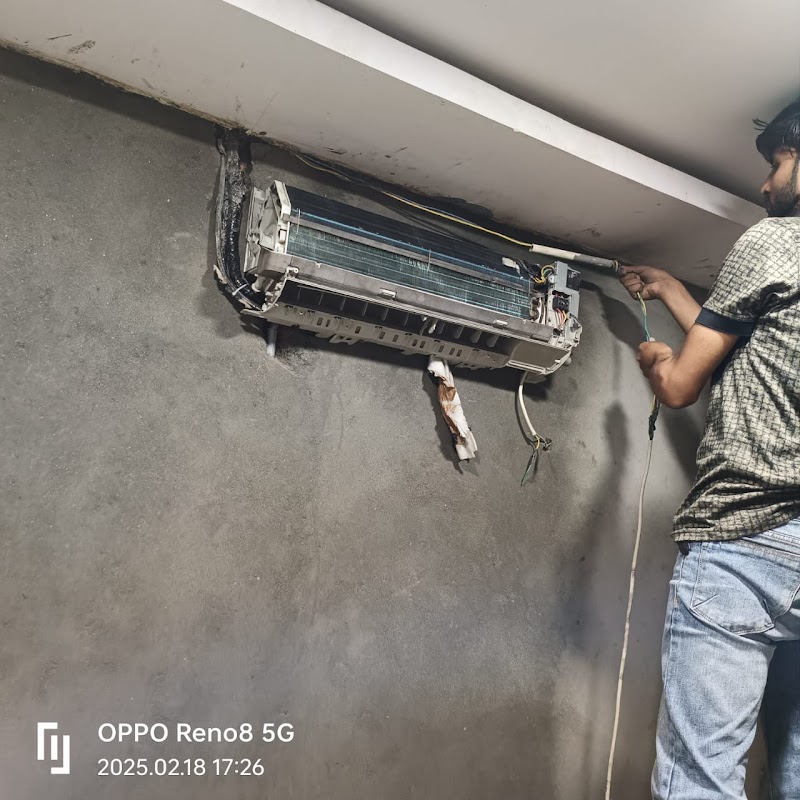 A.F. Aircondition, AC Service in Noida, AC Repair in Noida, AC Installation in Noida, AC Gas Filling in Noida - AC Service in Sector 31, Noida