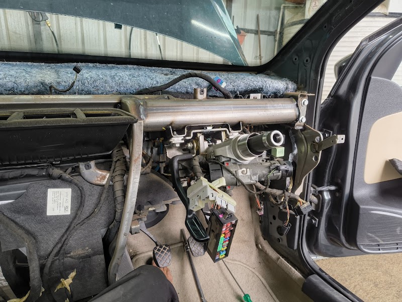 AKSHAR CAR AC REPAIRING & MOTORS & CAR CARE - AC Service in Jalaram Nagar, Vadodara