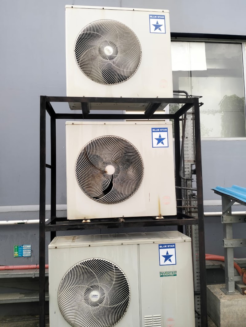 AMAN REFRIGERATION AND COOLING SYSTEM - AC Service in V Block, Pimpri-Chinchwad
