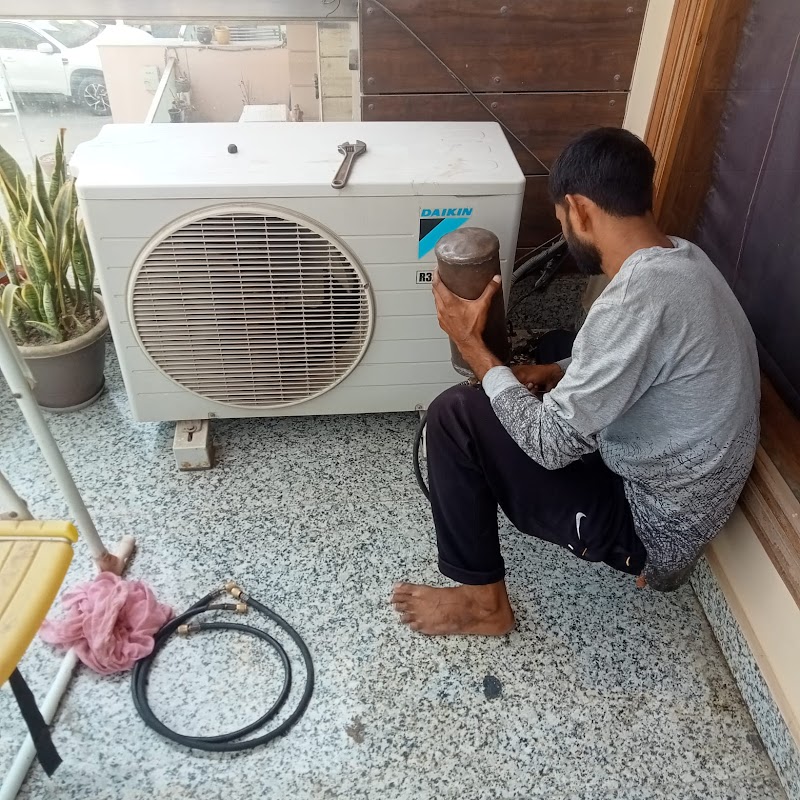 Bharat ac service repair shop - AC Service in Sector 56, Gurugram