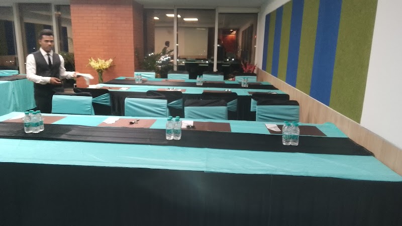 Blue Star Service Centre In Bhopal - AC Service in Near Arya Bhavan, Bhopal