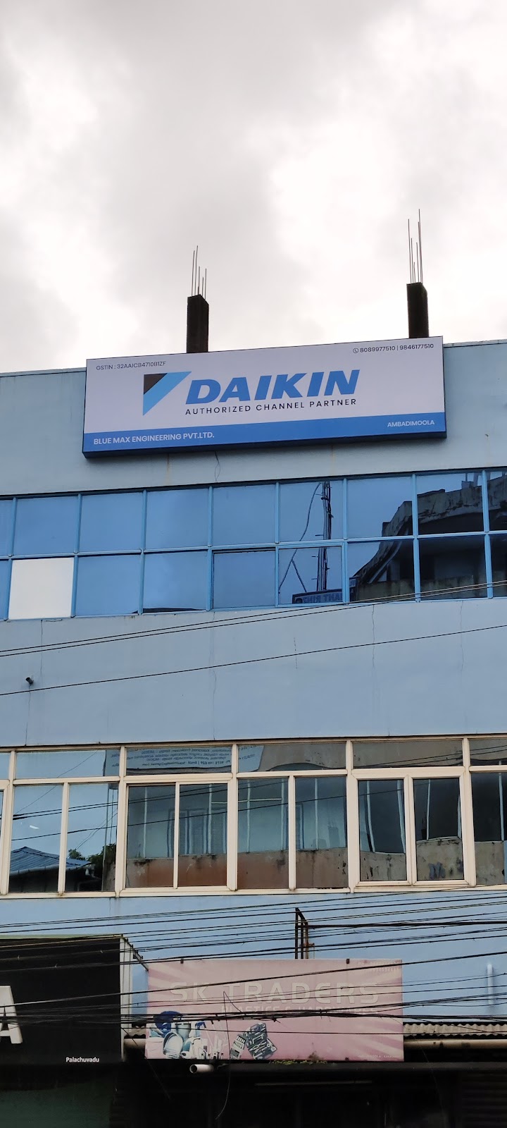 Bluemax Ac service kakkanad | Daikin Authorised dealer Kochi, Split AC , Cassette AC , Ductable AC, VRV VRF System sales