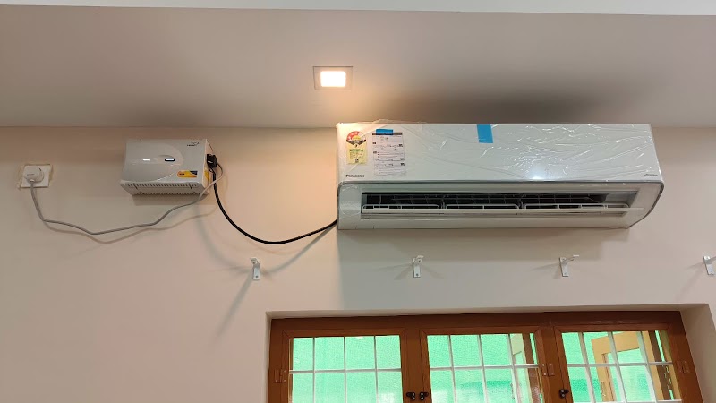 Bluemax Ac service kakkanad | Daikin Authorised dealer Kochi, Split AC , Cassette AC , Ductable AC, VRV VRF System sales - AC Service in Vazhakkala, Kakkanad