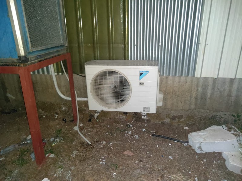 Devanshi Refrigeration & Air conditioning - AC Service in Adwait Colony, Nashik