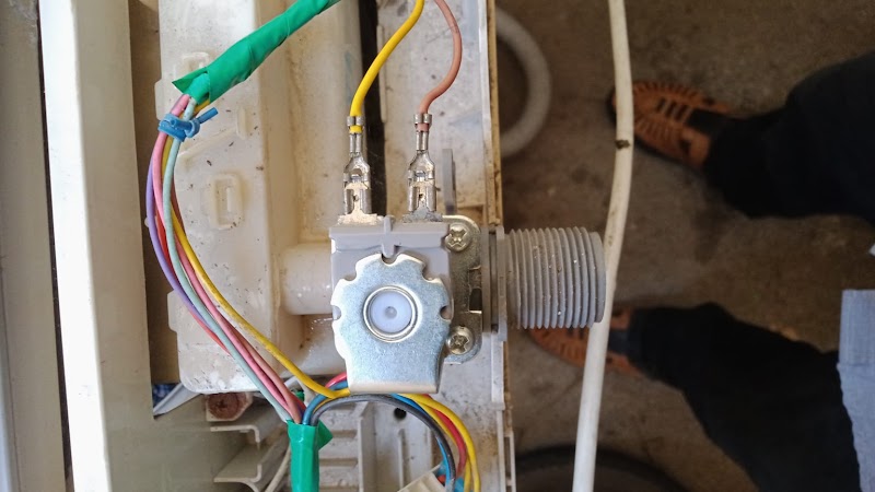 Dot Tec Air Conditioner, Refrigerator, Washing Machine, Electrician & Plumbing Service - AC Service in Poonthottam Nagar, Coimbatore