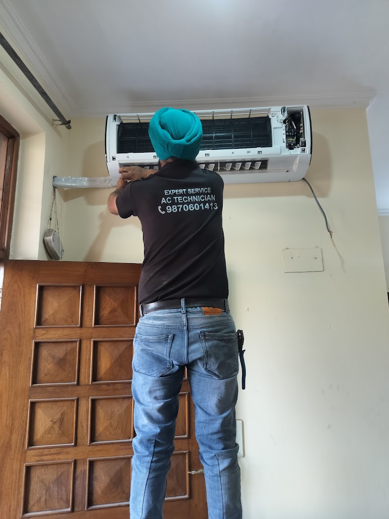 Expert service Ac repair shop - AC Service in New Industrial Township, Faridabad