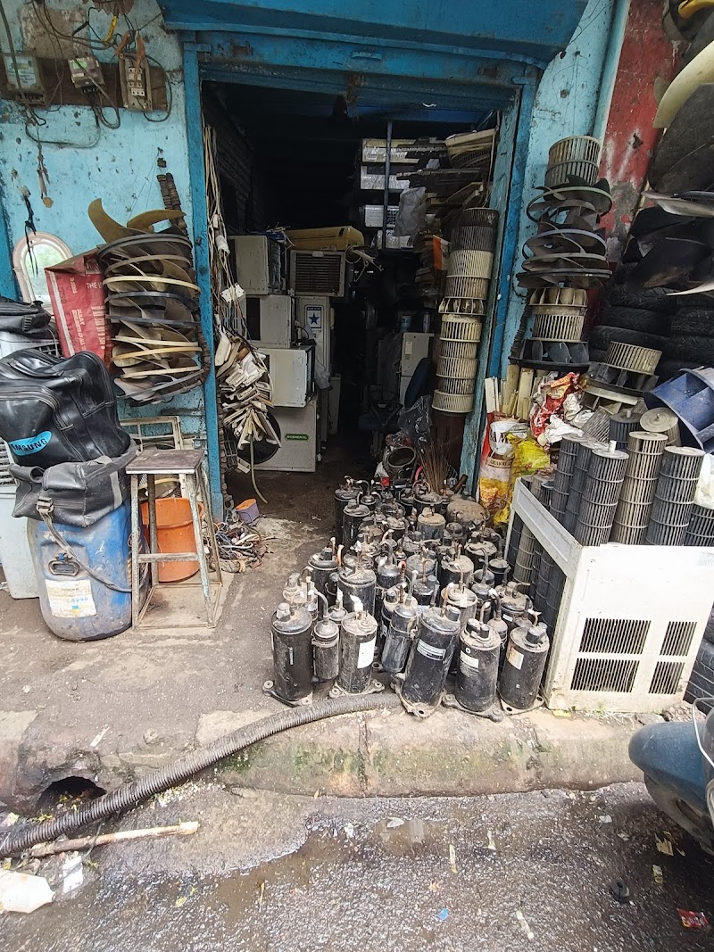 Friends Airconditioning work repair & service - AC Service in Wagle Estate, Thane