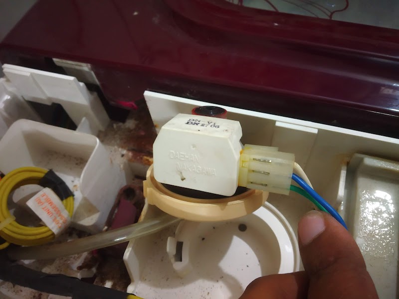 Garhwal electro - Ac, Washing Machine, Ro, Fridge service & repair - AC Service in Majra, Dehradun