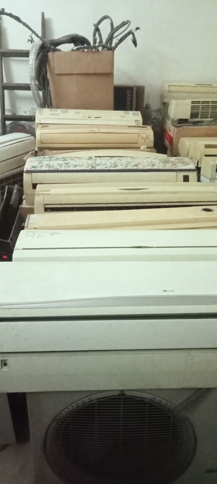 Gautam TV Center - AC Service in Abdullapur Basti, Ludhiana