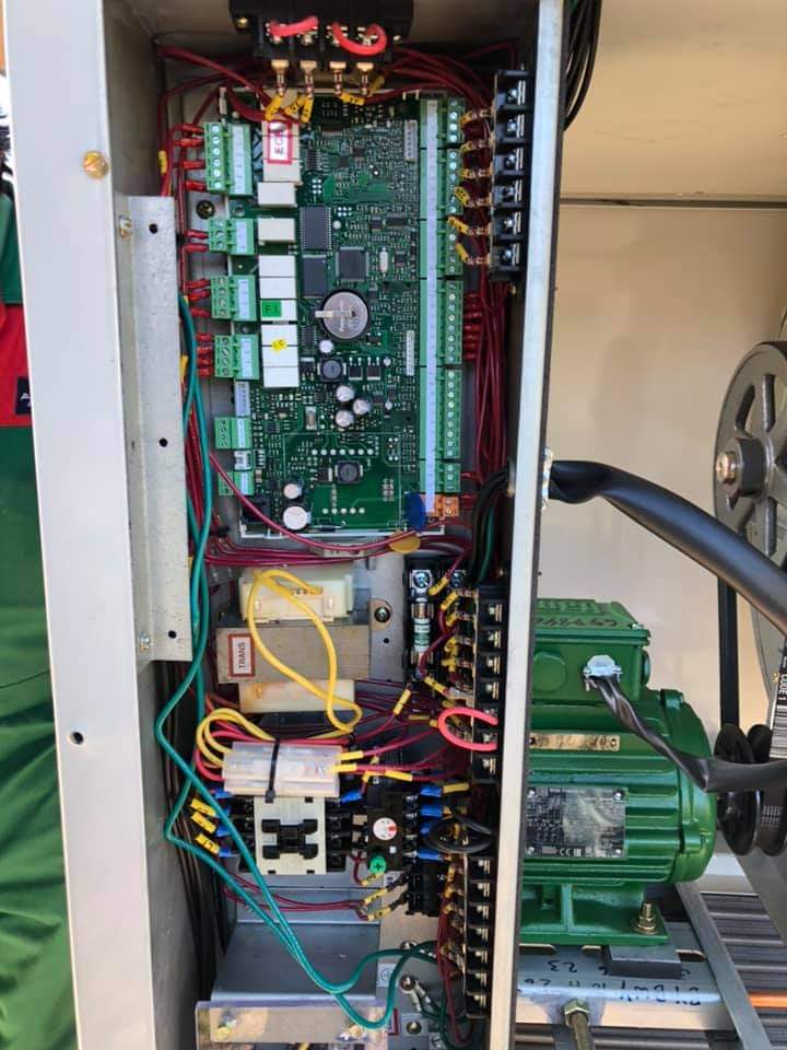 GIRME BOTHERS & SERVICES | AC, Chiller, Dryer, Fridge,VRF, Cold room, Central AC Repairing & Installation, moshi,pune - AC Service in Moshi, Pimpri-Chinchwad