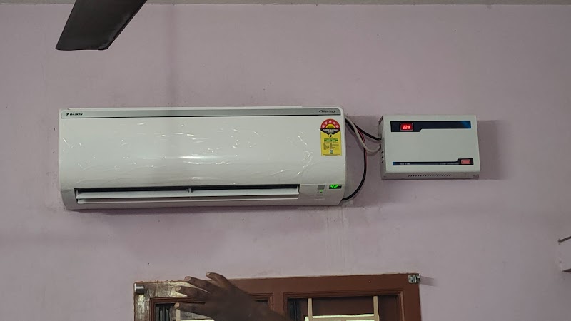 Haris Aircon ( AC BLUE STAR / VOLTAS DEALER / DAIKIN ) IN TRICHY - AC Service in Karumandapam, Tiruchirappalli