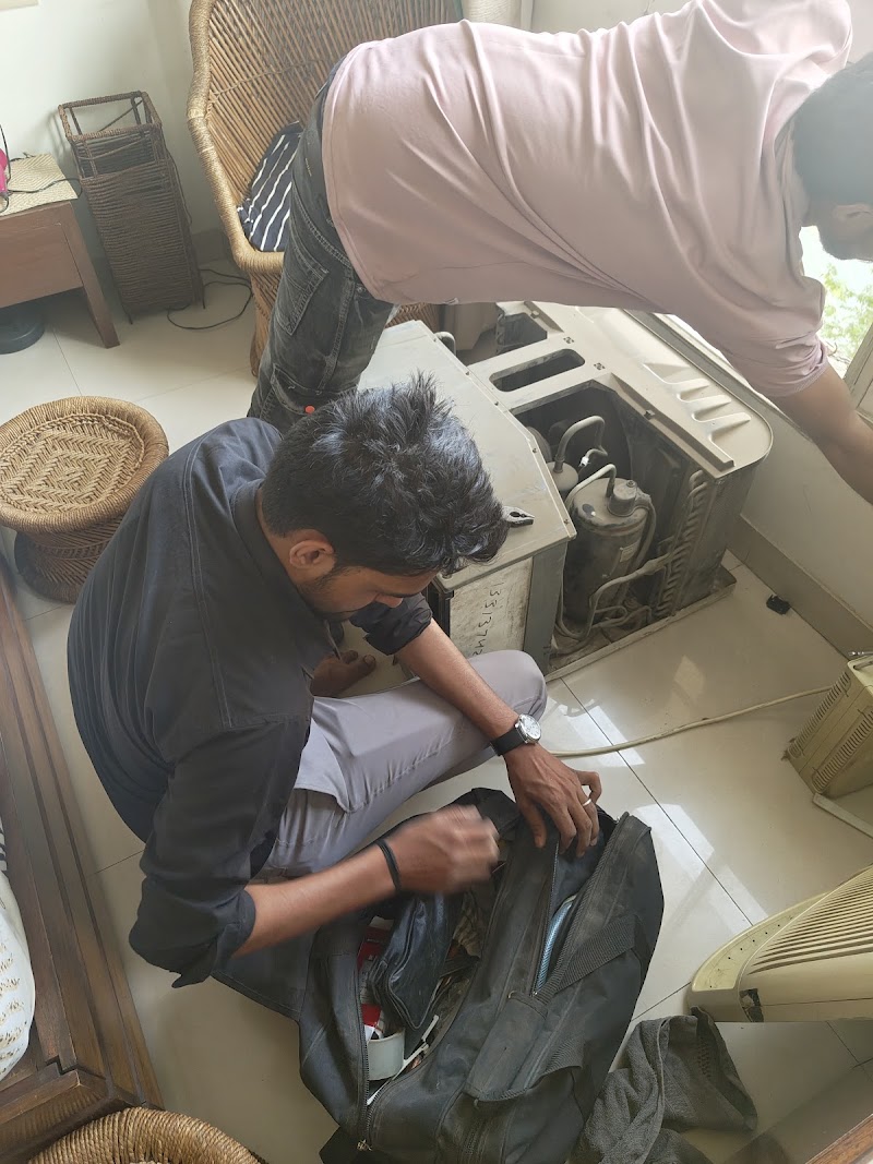 Homstar-K AC Service Sushant Lok Gurgaon - AC Service in Sector 43, Gurugram