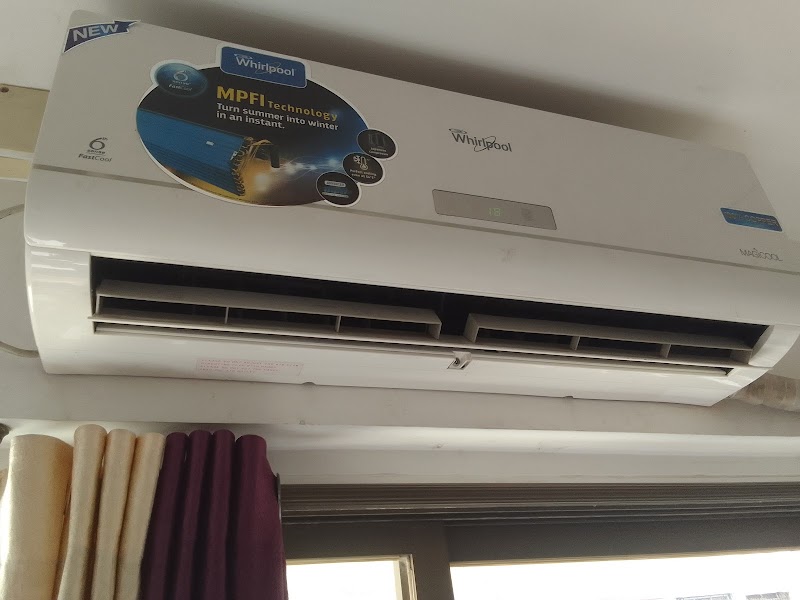 Huma home appliance Ac gas filling refilling Ac installation Ac repair &service - AC Service in Bhagat Singh Nagar No. 2, Mumbai