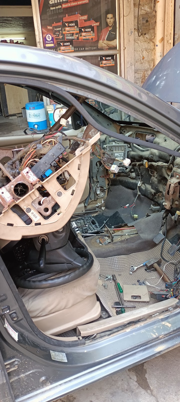 Jai Shree Car A.C Service Point & all types of battery and inverter - AC Service in Pratap Nagar, Jodhpur