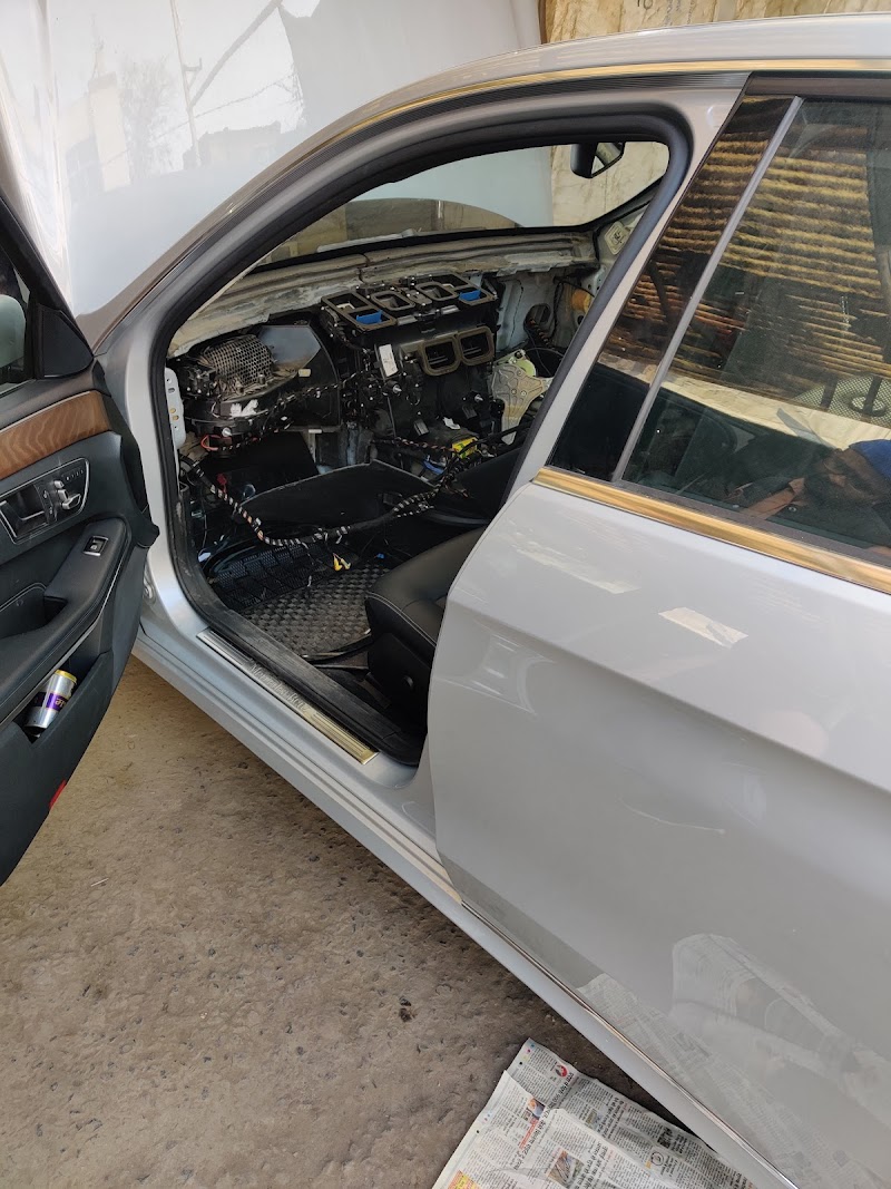 Jeet Car Air Conditioning - AC Service in Near Surendra Vilas, Bhopal