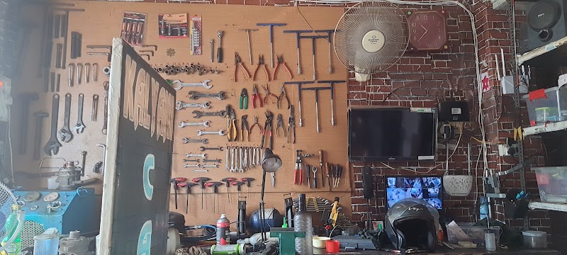 KALYANI CAR AC (Kalyani Refrigeration) - AC Service in Jharapada, Bhubaneswar