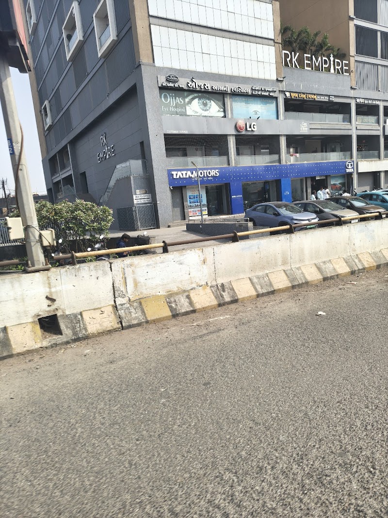 LG Rajkot Service Center (LG Owned Center) - AC Service in Mavdi Chowkdi, Rajkot