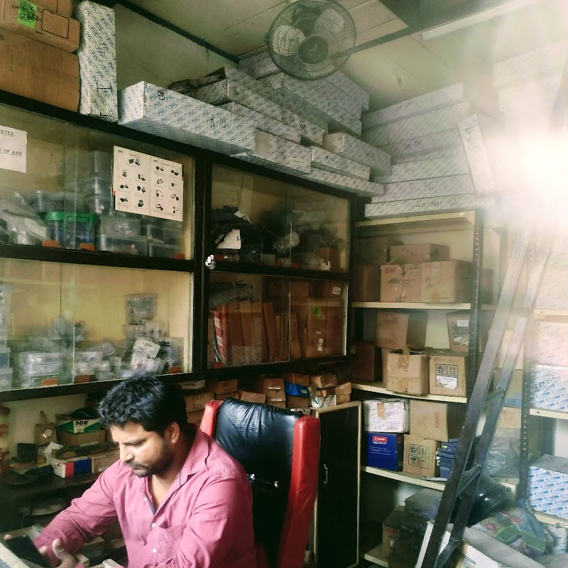 Lucky Car A/C - AC Service in Near Tube Well, Near Prakash Petrol Pump, Varanasi