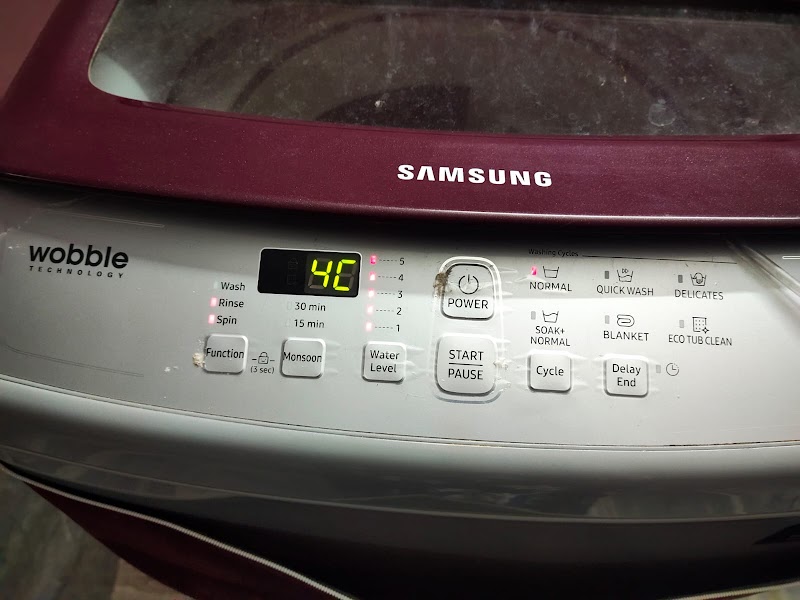 Madina refrigeration works - AC Service in VRC Centre, Nellore