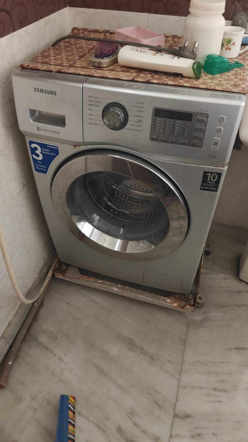 Pavitra Enterprises Service center - AC Service in Rajendra Puram, Meerut