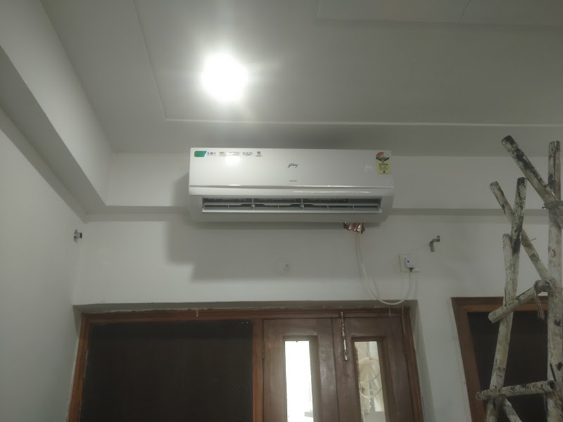 Pro Cooling Center/Ac Repair in Noida, Ac Service in Noida, Ac Gas Filling in Noida, Ac Installation in Noida - AC Service in Express Zenith, Noida