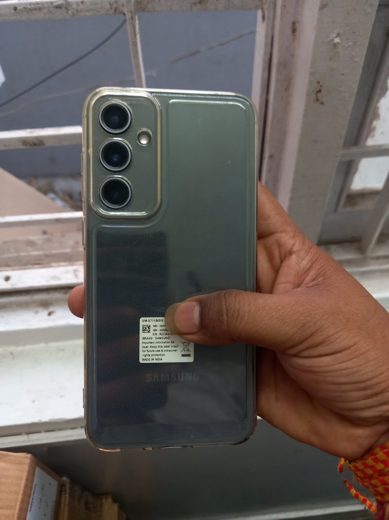 Reliance resQ Service Center - D K Electronics