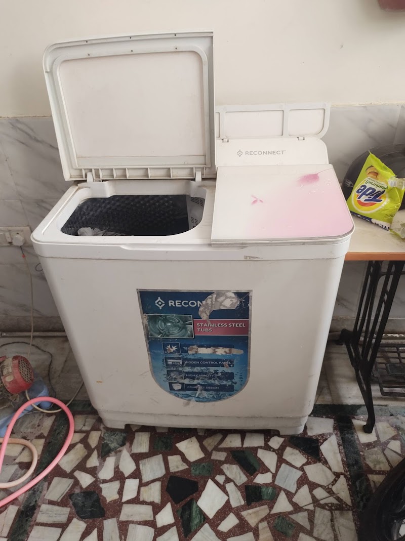 Reliance resQ Service Center - K M Telecom