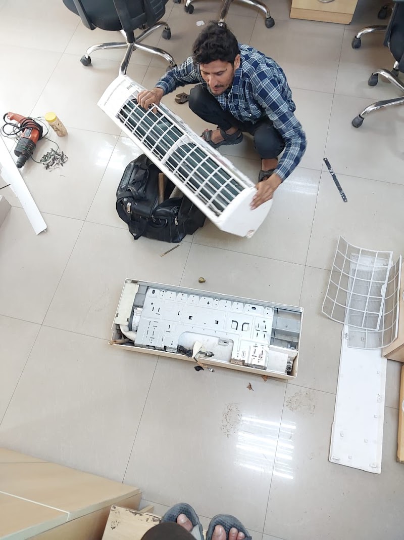 RK AC Repair Service - AC Service in Phase 1, Ludhiana