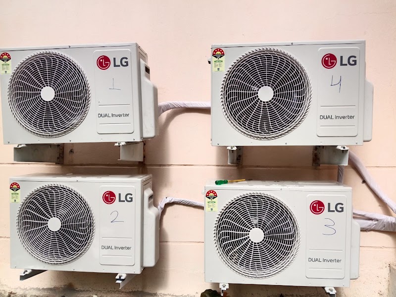 R.K ENTERPRISES AIR CONDITONER REPAIR AND SERVICE - AC Service in Pm Sainaath Colony, Indore