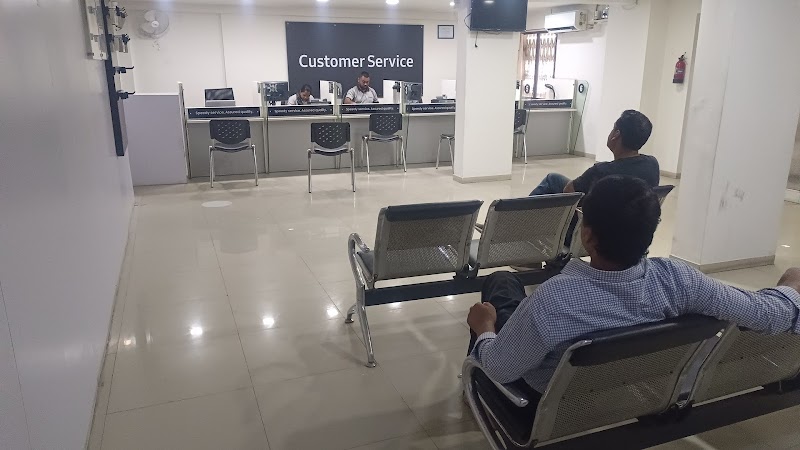 Samsung Service Center - Washing machine Refrigerator Ac repair - AC Service in Nandanvan Society, Vadodara