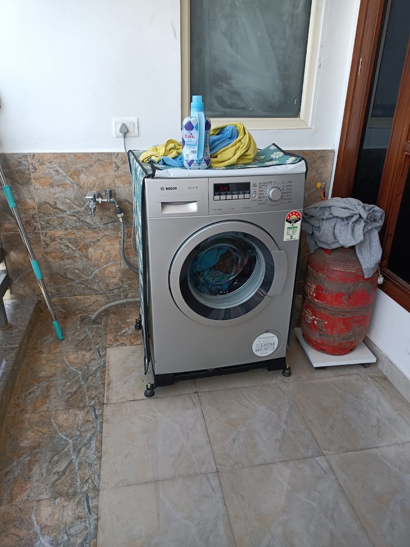 Sandeep Refrigerator - AC Service in Jawahar Colony, Faridabad