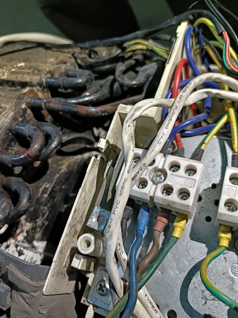 Sangam Aircool Service--Ac Service in Noida/Ac Gas Filling in Noida/Ac Installation in Noida/Ac Repair in Noida - AC Service in Sector 66, Noida