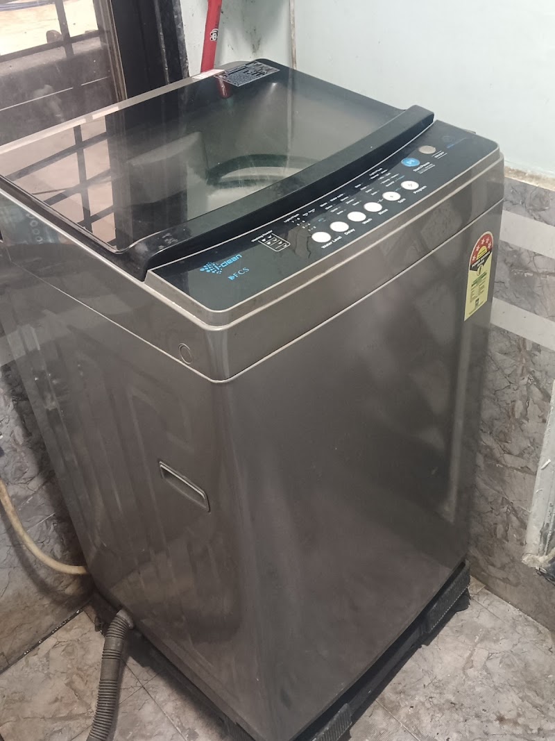 Shree Bankiyarani AC Freez Service - AC Service in Dindoli, Surat