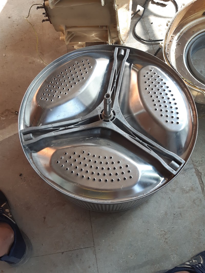 Shree Swami refrigeration - fridge,AC, washing machine, microwave repair & service centre - AC Service in vishvarup, Chhatrapati Sambhajinagar