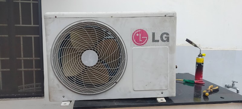 SIRAJ REFRIGERATION & AIR CONDITION WORKS - AC Service in Mahaarajupeta, Visakhapatnam