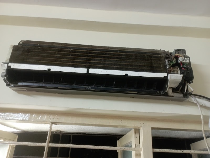 SK AC REPAIR Best AC Repair Servicing In Mount Mary Bandra - AC Service in Bandra West, Mumbai