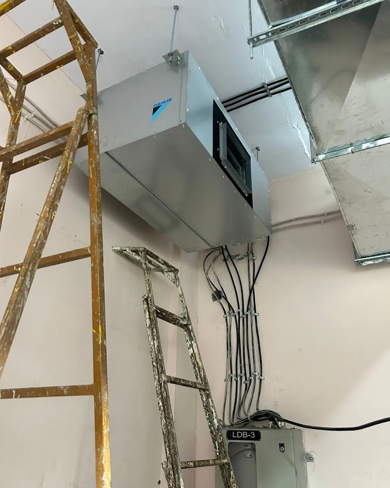 Ultraaweather Engineering Services llp - AC Service in Tailors Line, Nagpur