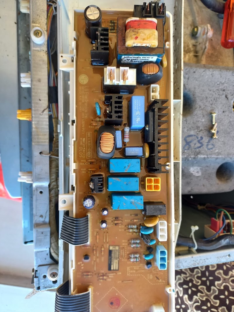 Uttrakhand 24x7 service Center | Ifb Expert - AC Service in Transport Nagar, Dehradun