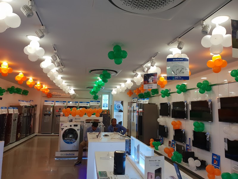 Varun Plaza showroom - AC Service in Ratanada, Jodhpur