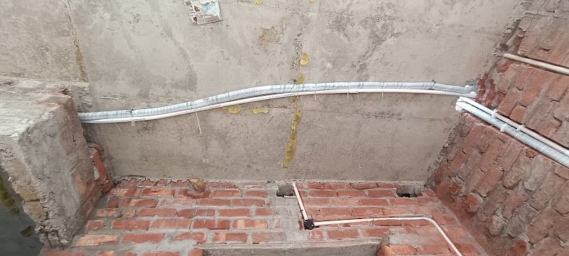 Vicky refrigerator and air conditioner - AC Service in Subhash Nagar, Ludhiana