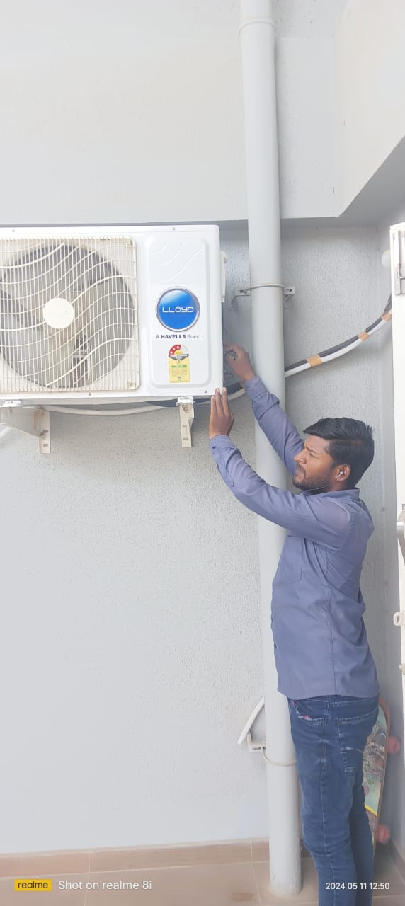 Vikas Kumar A1 Cooling and Refrigerater System - AC Service in Chintamani Colony, Pimpri-Chinchwad