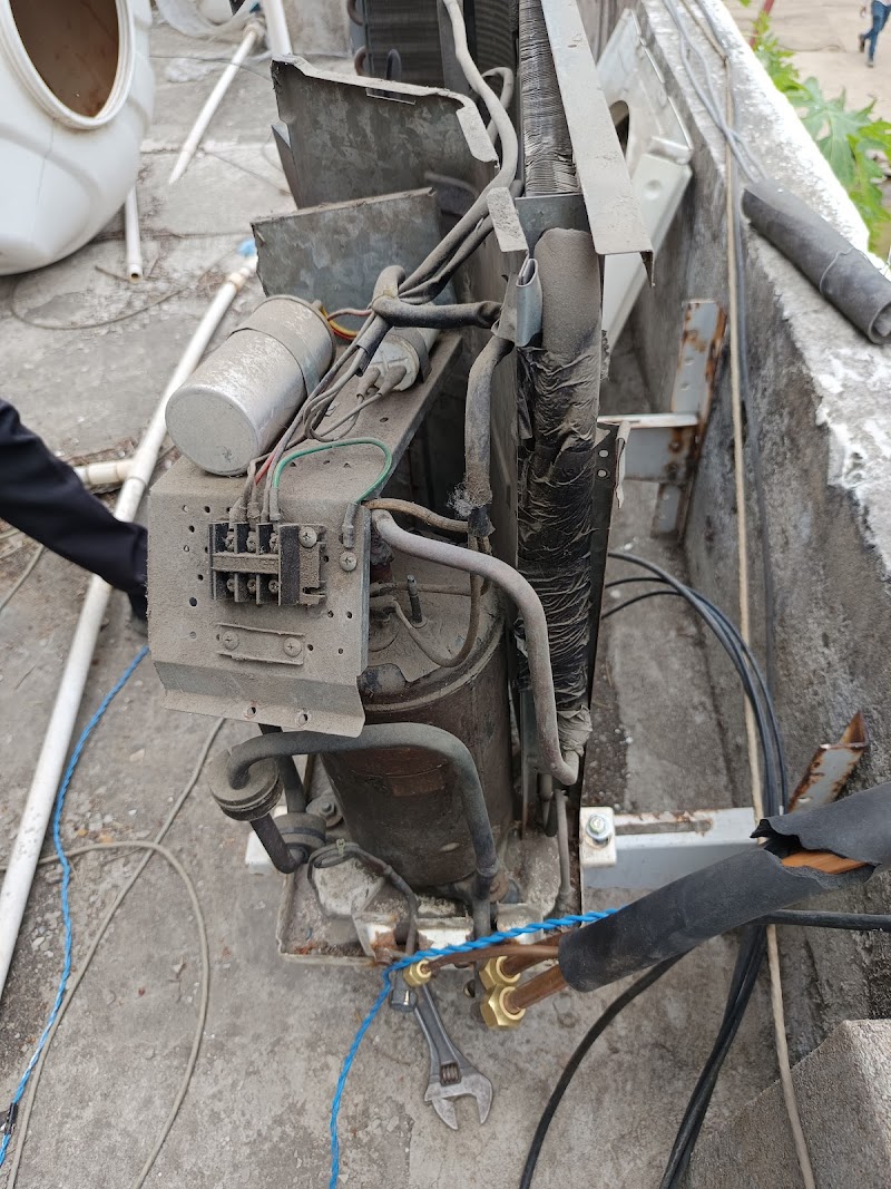 Zippy Refrigeration - AC Service in Near Surendra Vilas, Bhopal